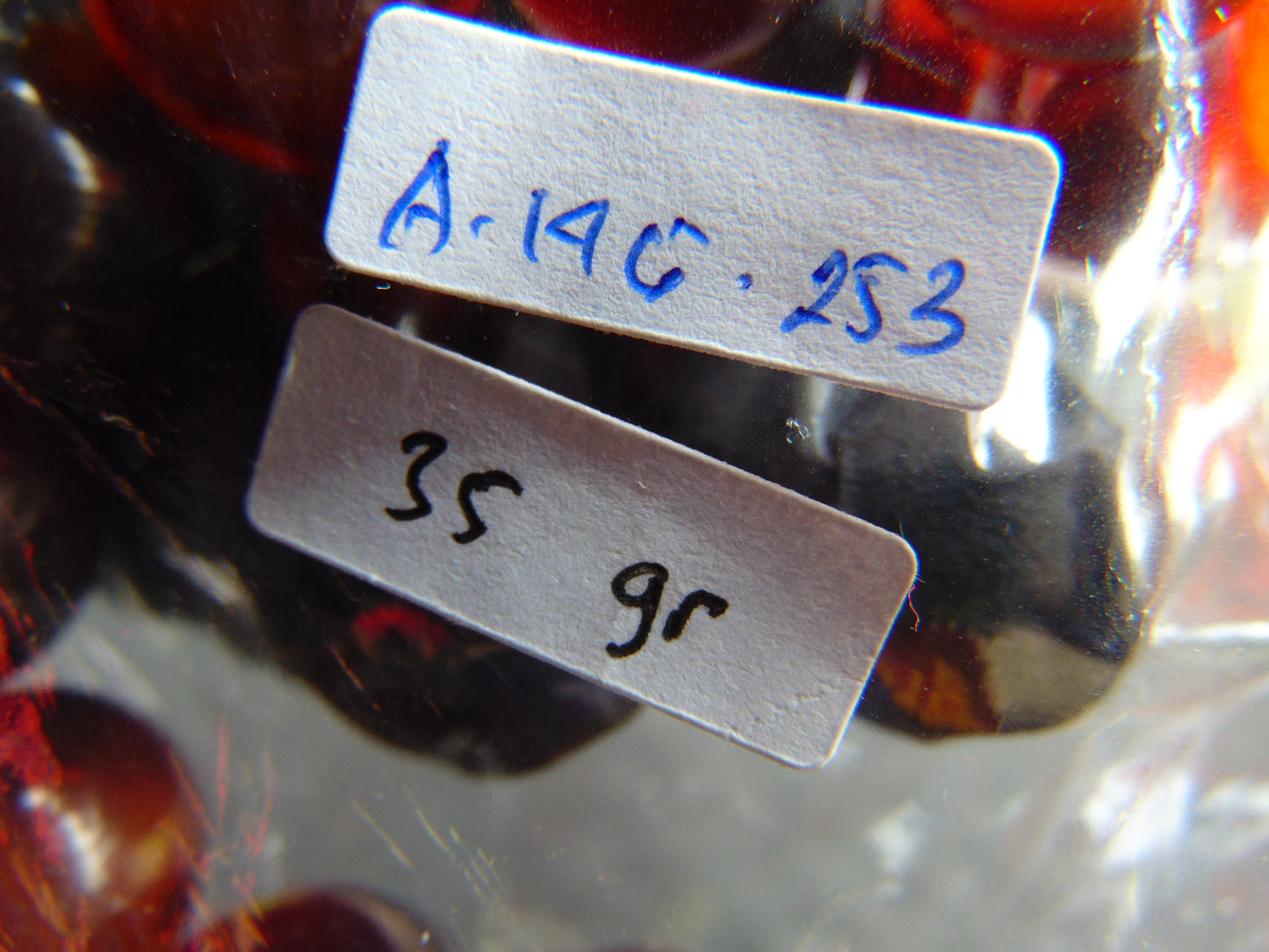 35 gram 14 Beads Mala Bracelet Indonesian Violet Red Amber 16 mm for Healing A14G253