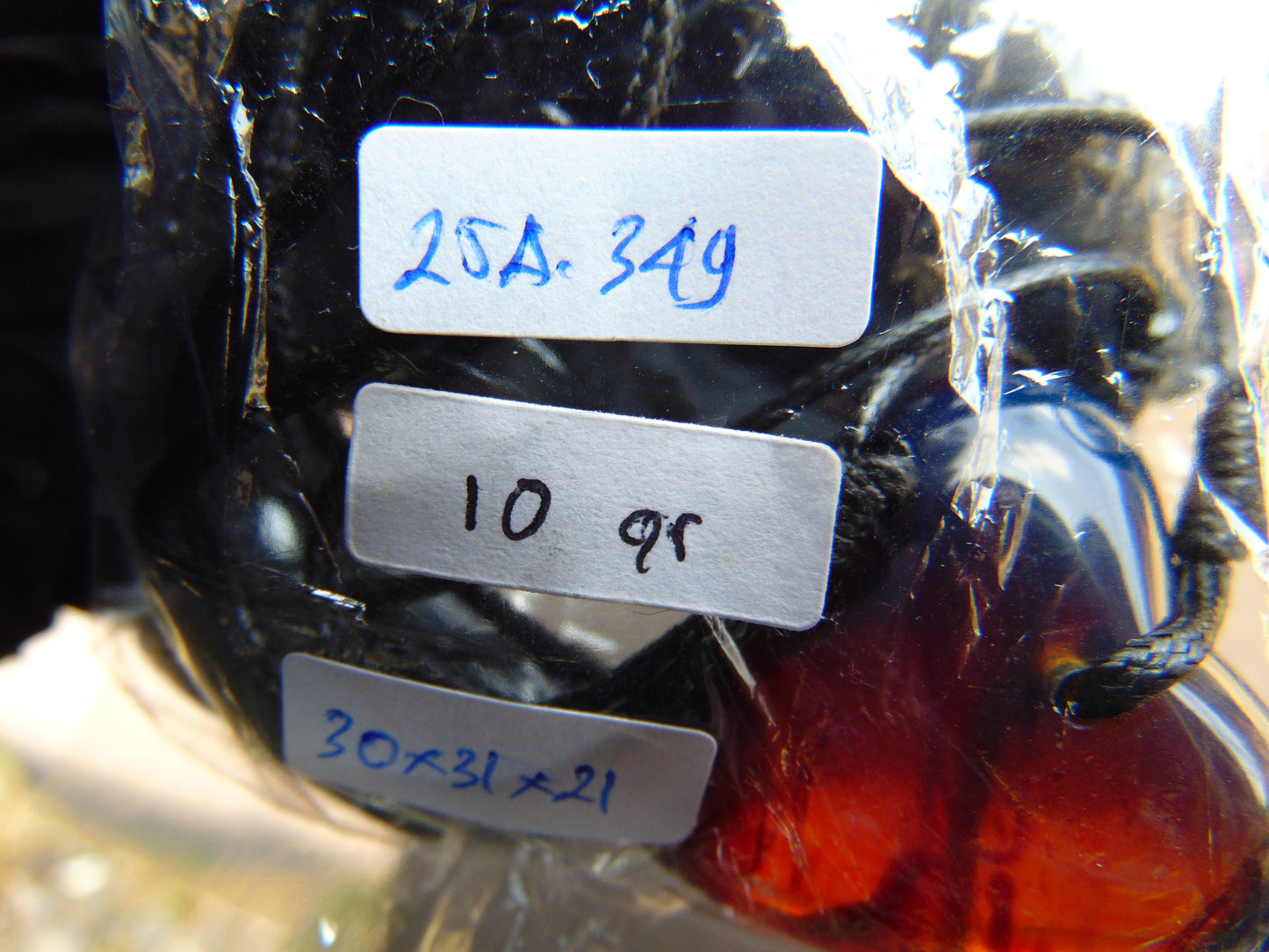 10 gr Heart Pendant Indonesian Blue Amber for Healing 25A349