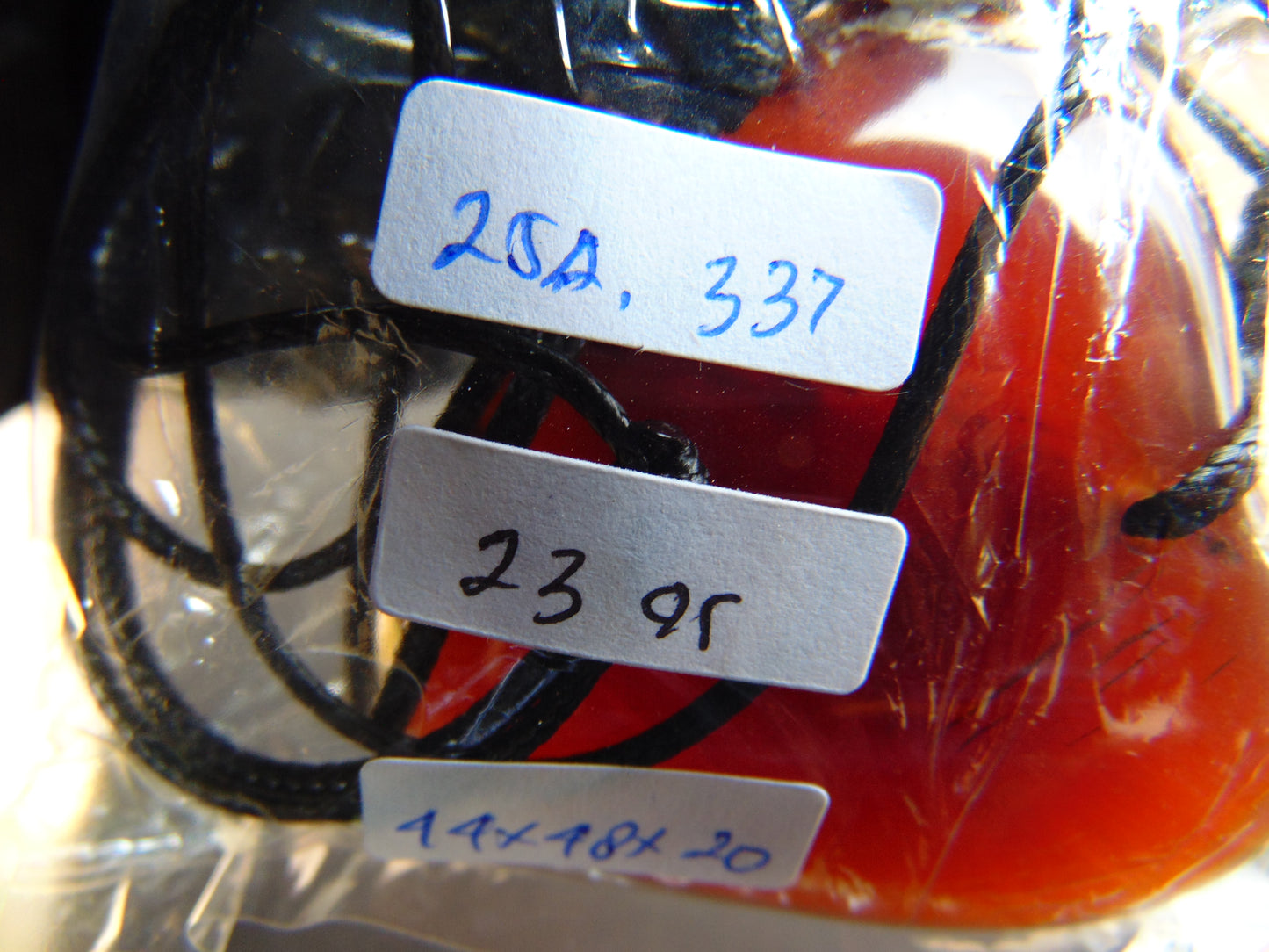 23 gr Heart Pendant Indonesian Inclusion Amber for Healing 25A337