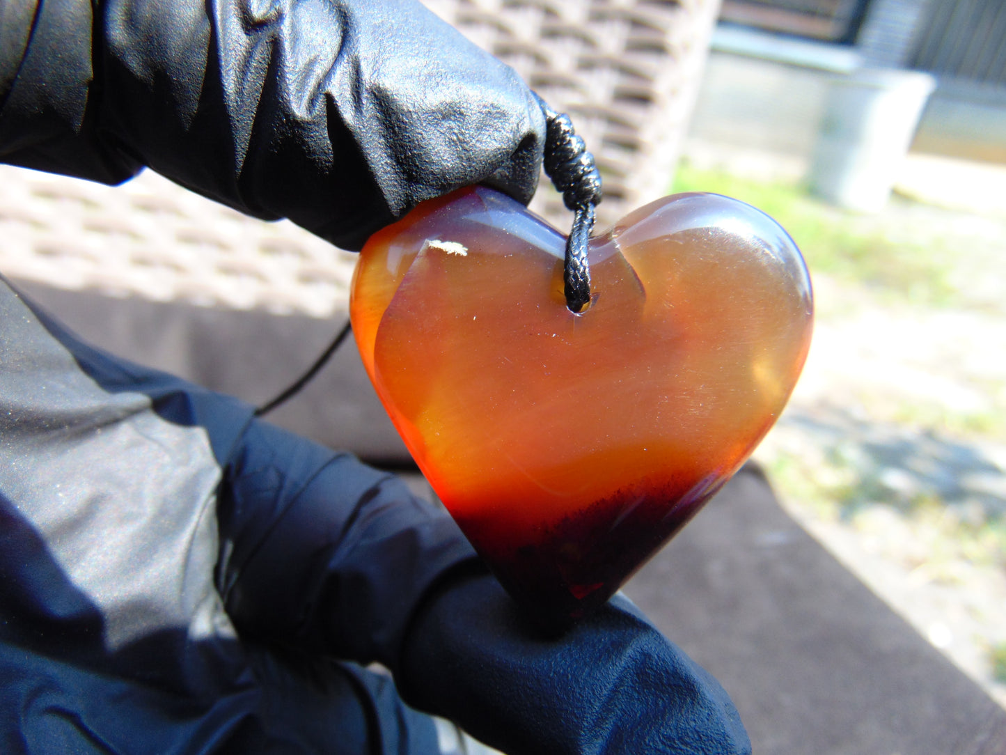 14 gram 40x38x13 mm Pendant Indonesian Amber for Healing 25N68