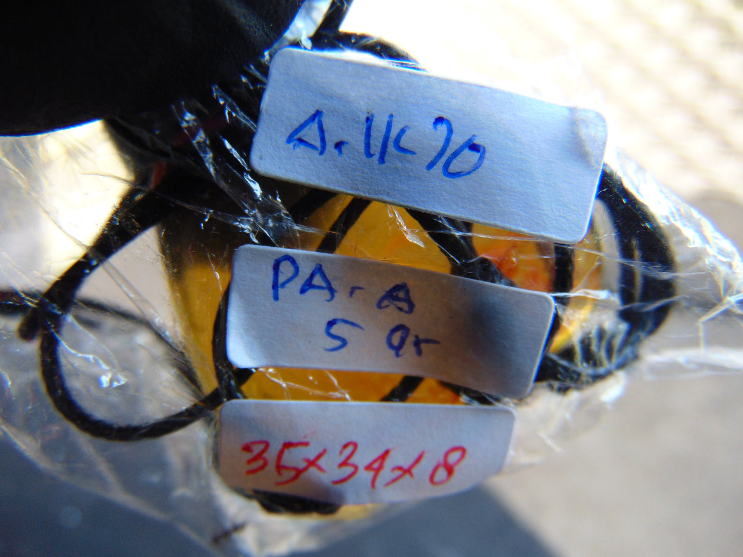 5 gr 35X34X8 mm Pendant Indonesian Blue Amber for Healing A1K70