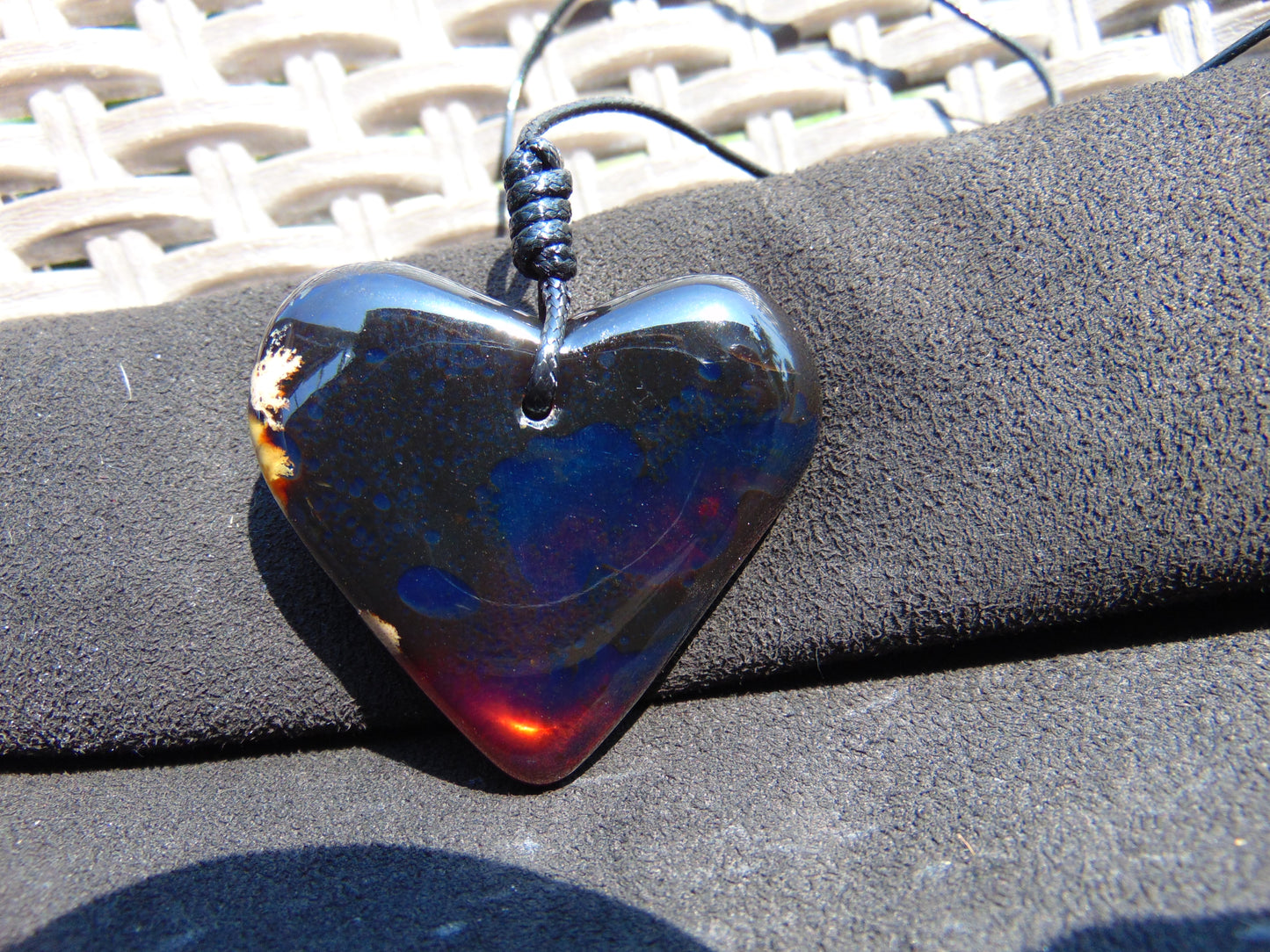 20 gr 50X51X13 mm Pendant Indonesian Blue Amber for Healing AK183