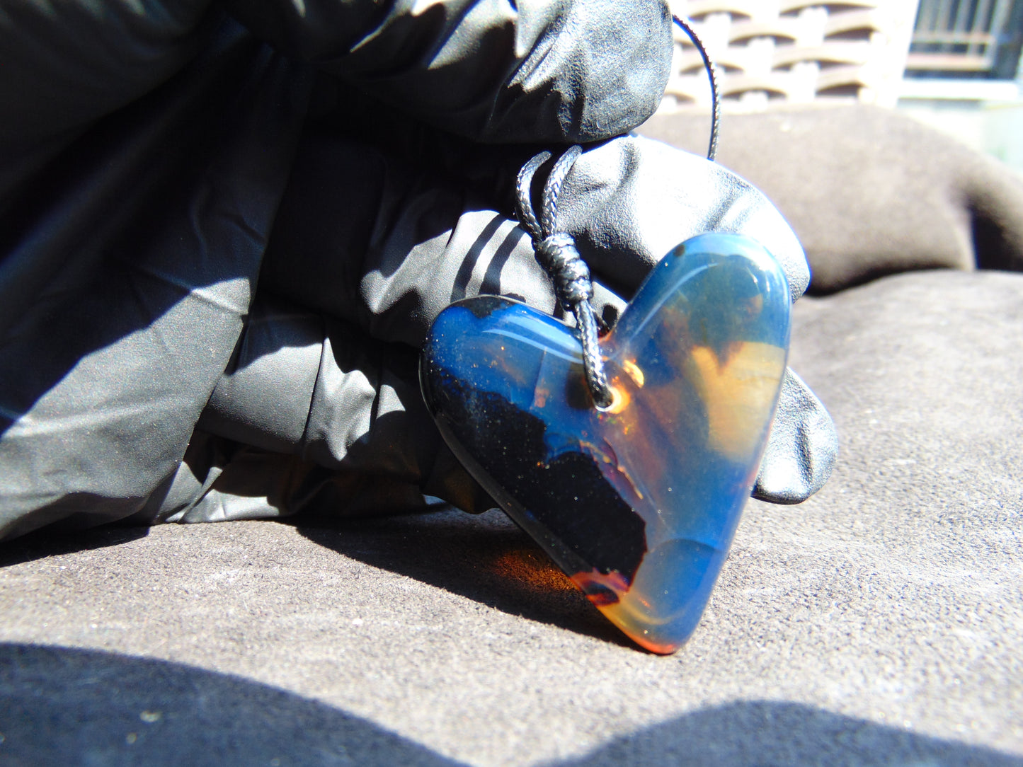 8 gr 36X30X9 mm Pendant Indonesian Blue Amber for Healing PBN691