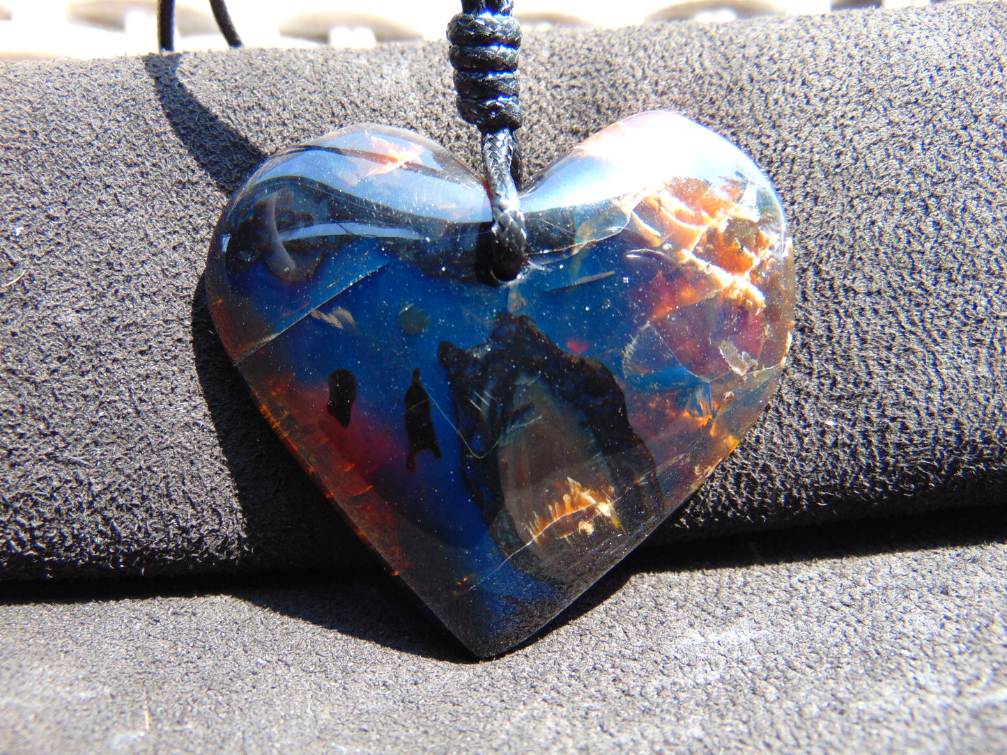 21 gr 50X53X15 mm Pendant Indonesian Blue Amber for Healing AR31