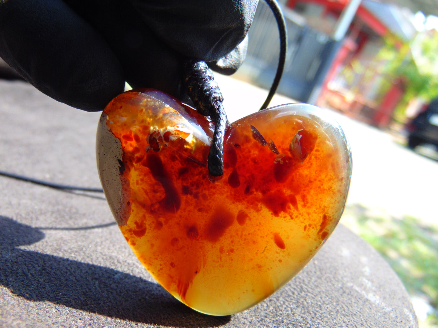 20 gram 51x49x13 mm Pendant Indonesian Amber for Healing AK199