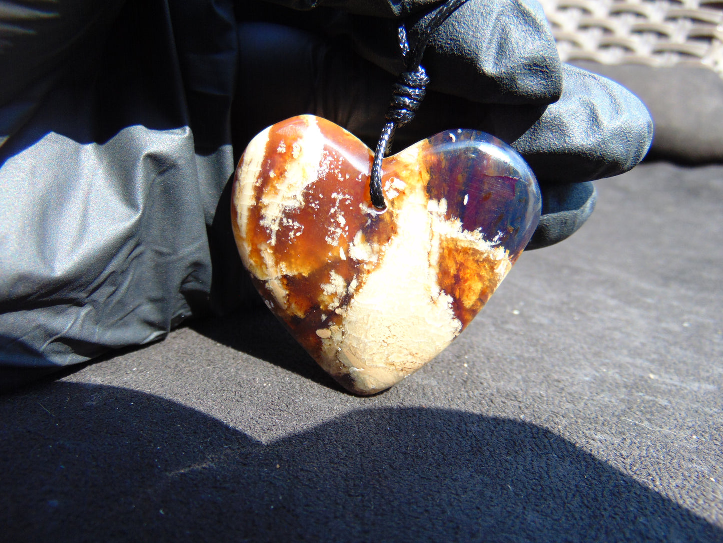 16 gram 45x40x15 mm Pendant Indonesian Amber for Healing 25Y23