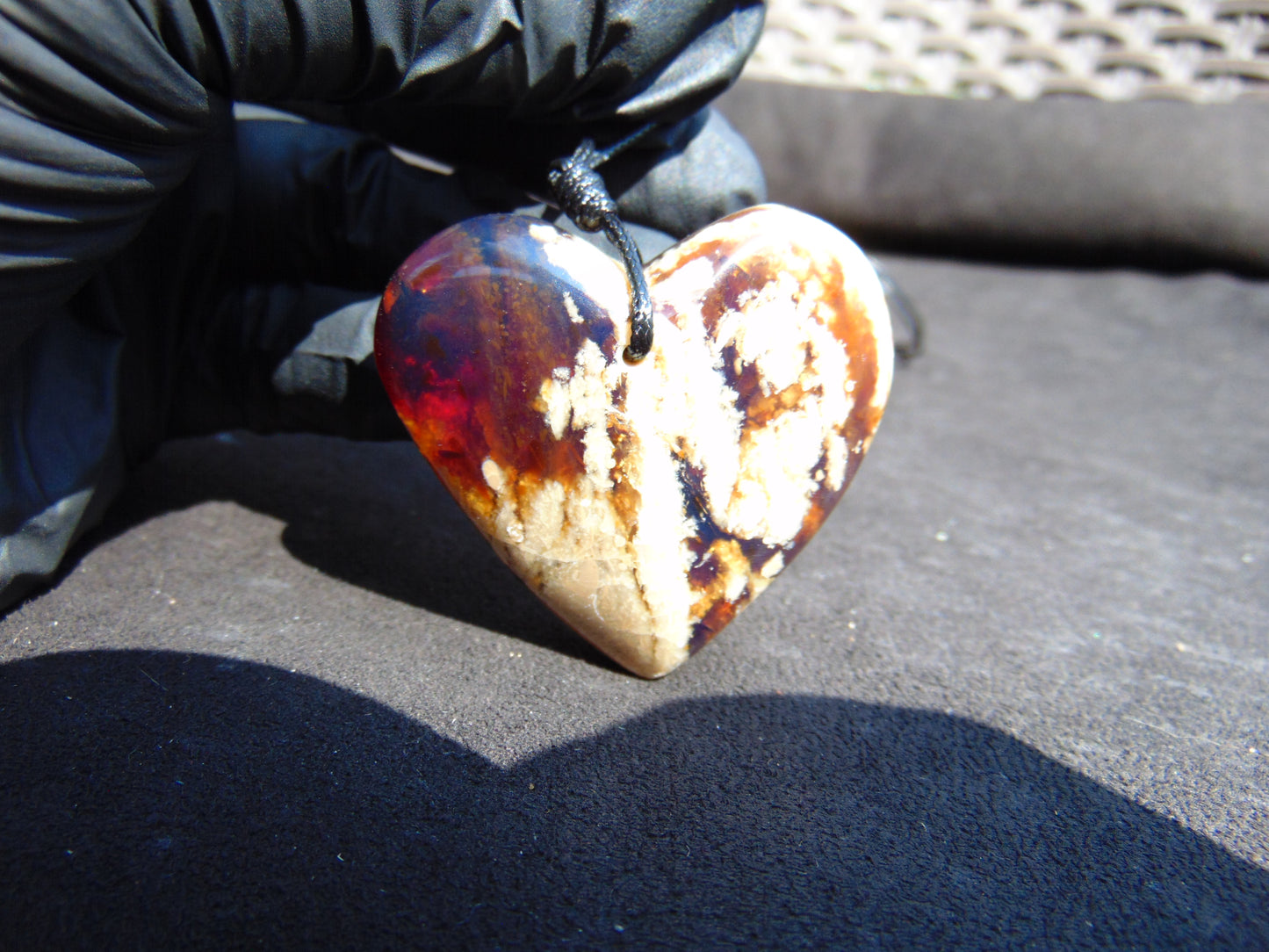 16 gram 45x40x15 mm Pendant Indonesian Amber for Healing 25Y23