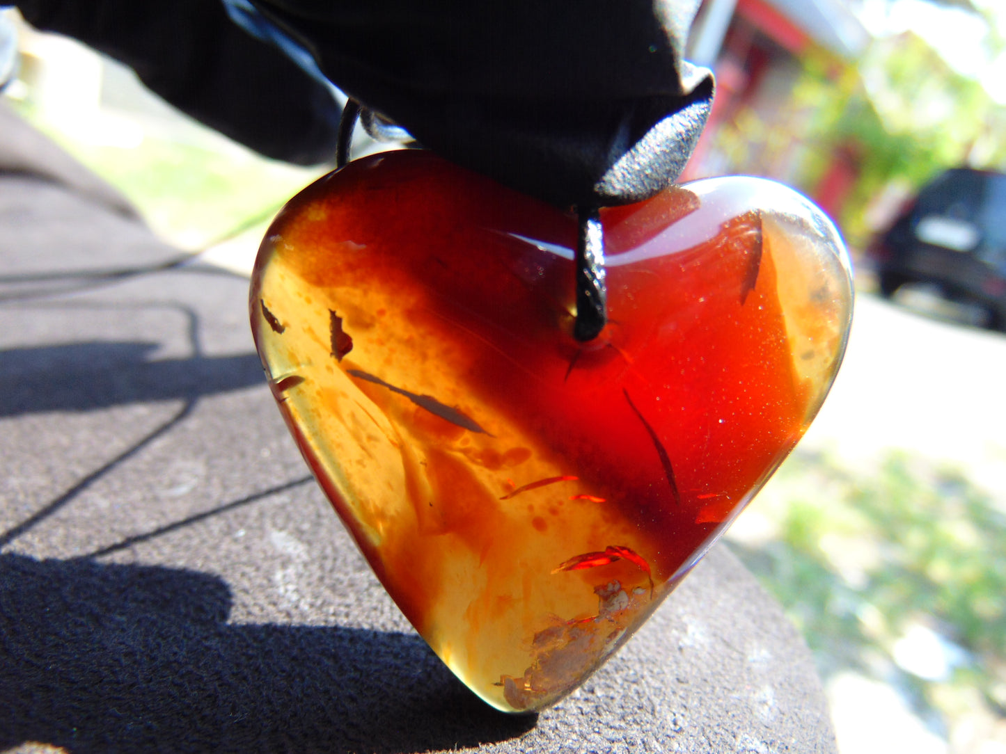 15 gram 43x41x17 mm Pendant Indonesian Amber for Healing 25N62