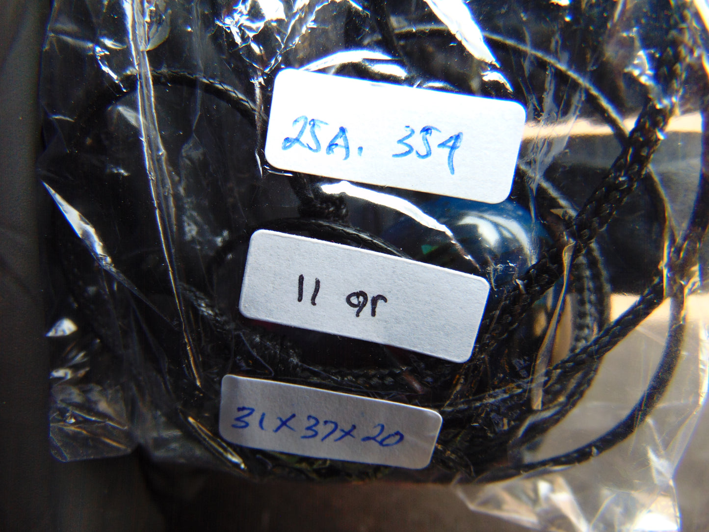 11 gr Heart Pendant Indonesian Blue Amber for Healing 25A354