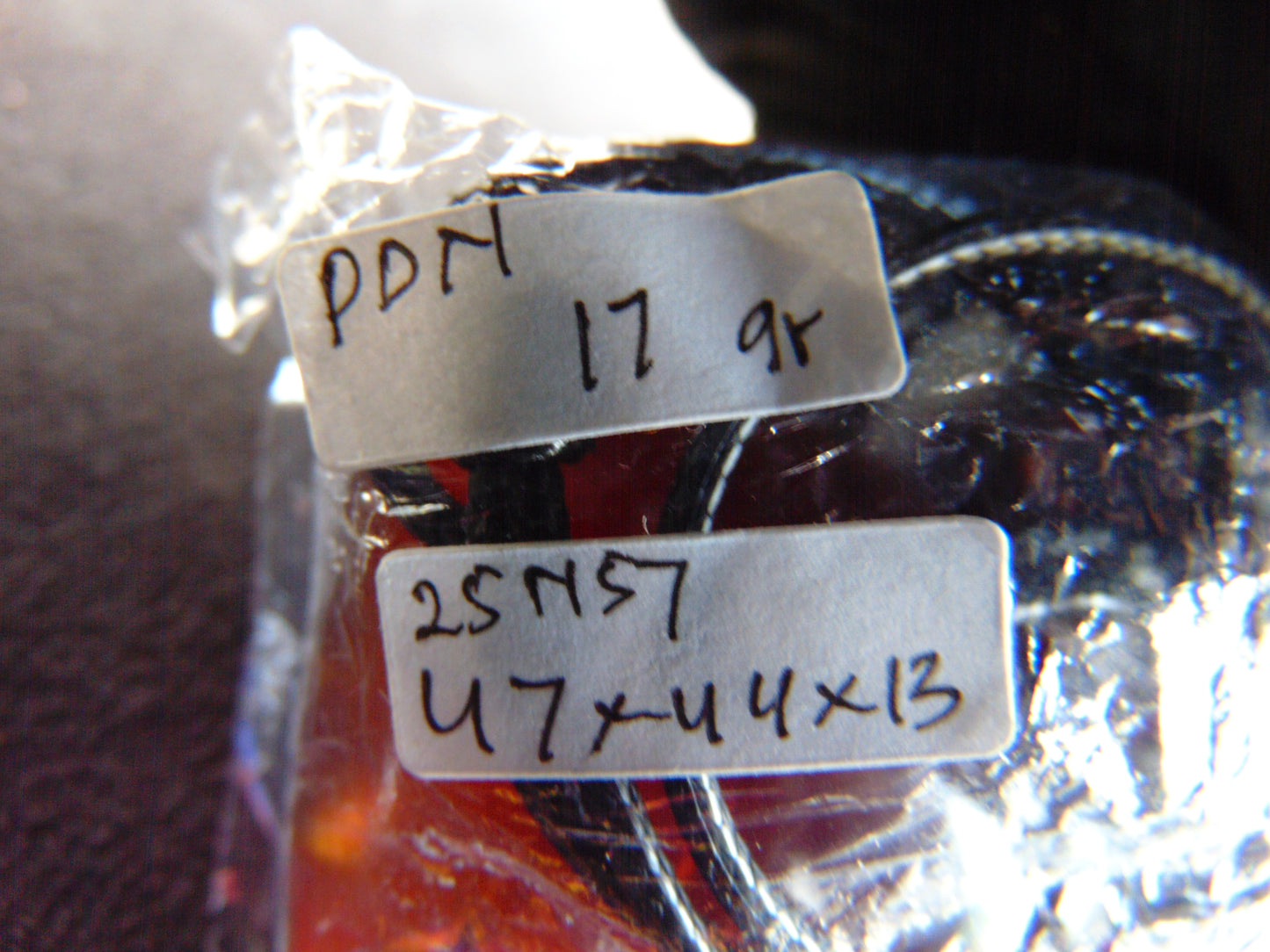 17 gram 47x44x13 mm Pendant Indonesian Amber for Healing 25N57