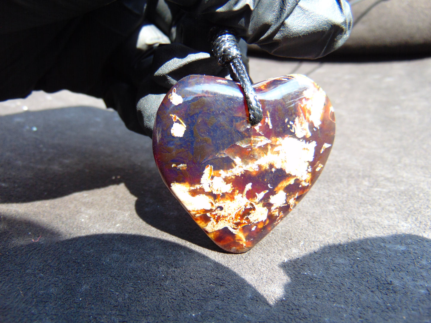 18 gram 43x43x18 mm Pendant Indonesian Amber for Healing 25Y28