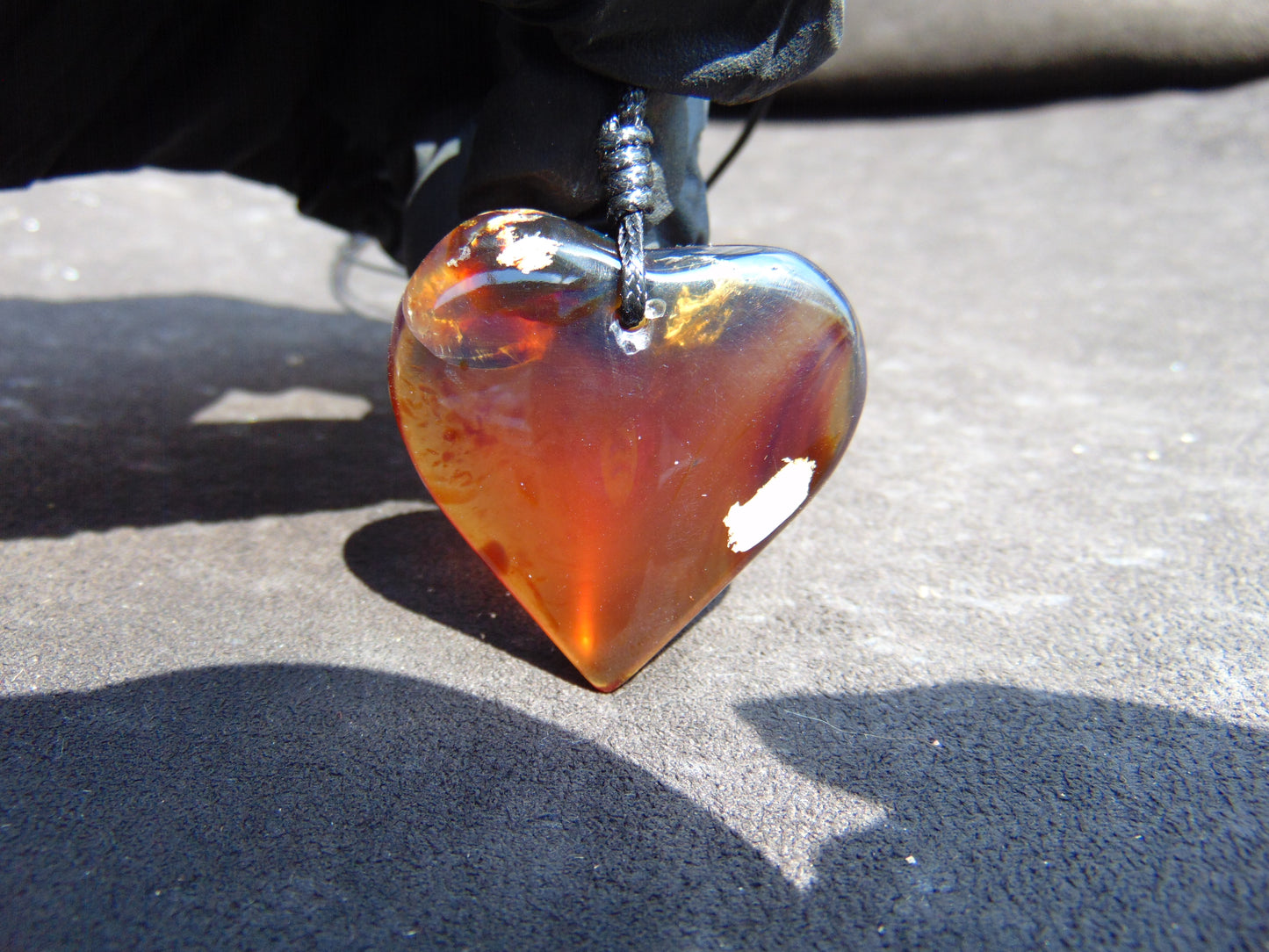 10 gram 38x38x14 mm Pendant Indonesian Amber for Healing 25Y34