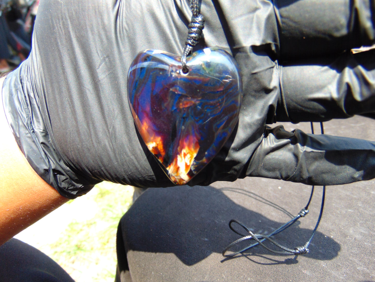 12 gr 36X41X14 mm Pendant Indonesian Blue Amber for Healing 25Y29