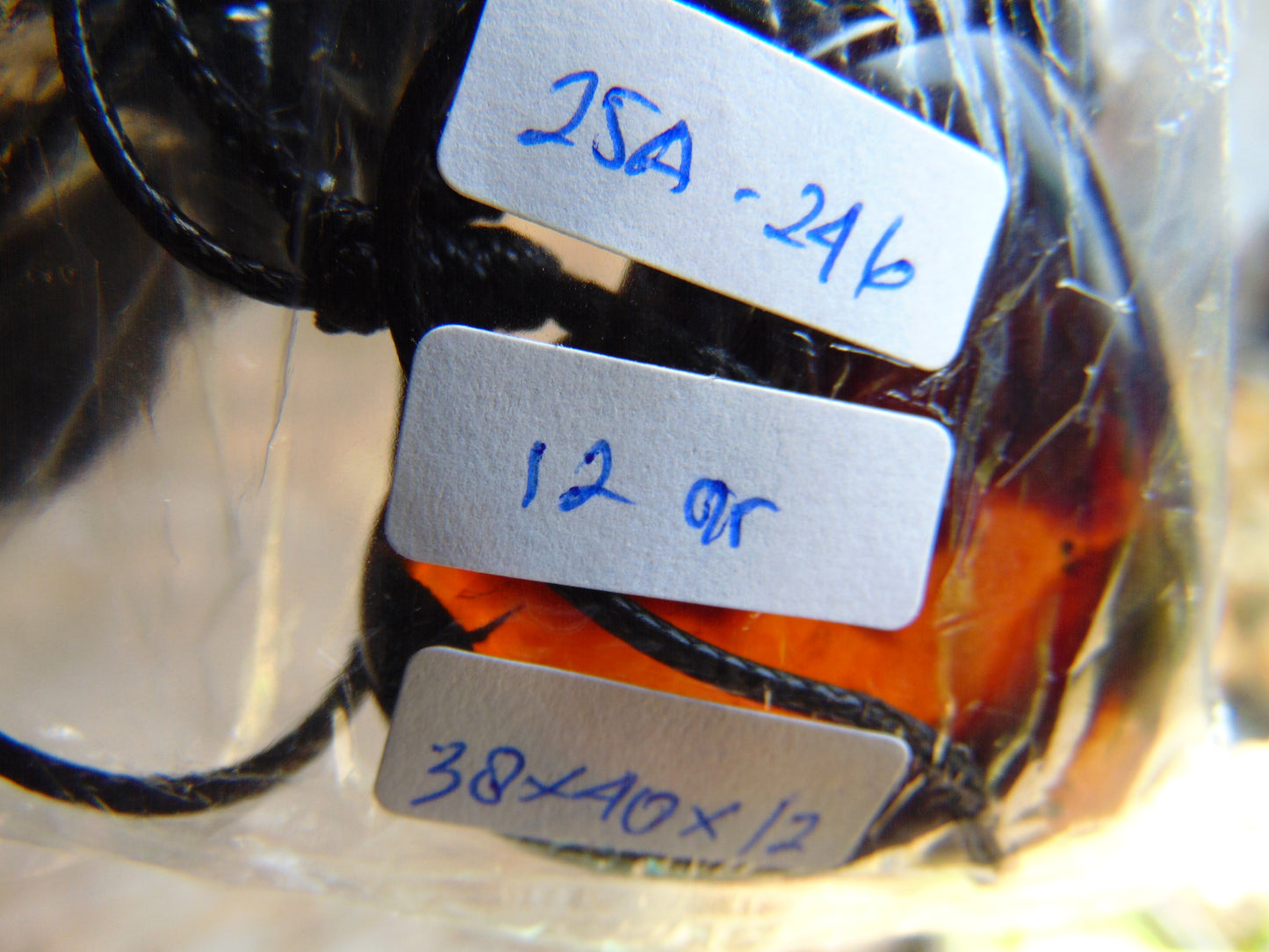 12 gr Heart Pendant Indonesian Black Blue Amber for Healing 25A246