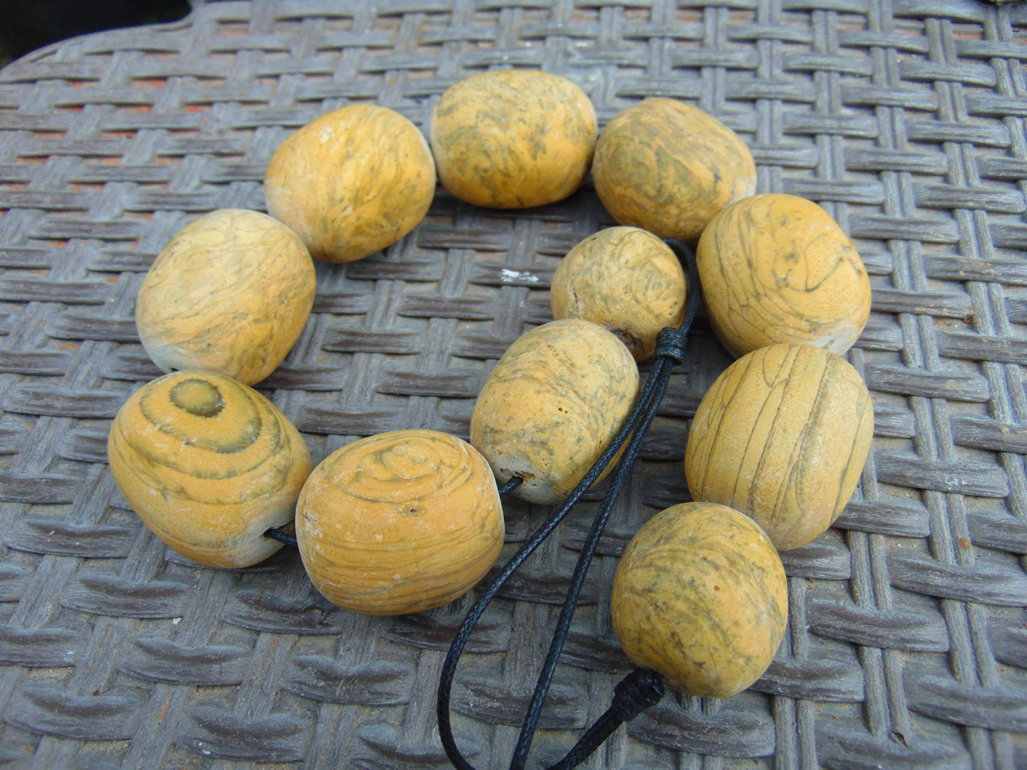 254 gram Small Beads Combination Necklace Indonesian Yellow Fragrance Amber for Healing FNC1