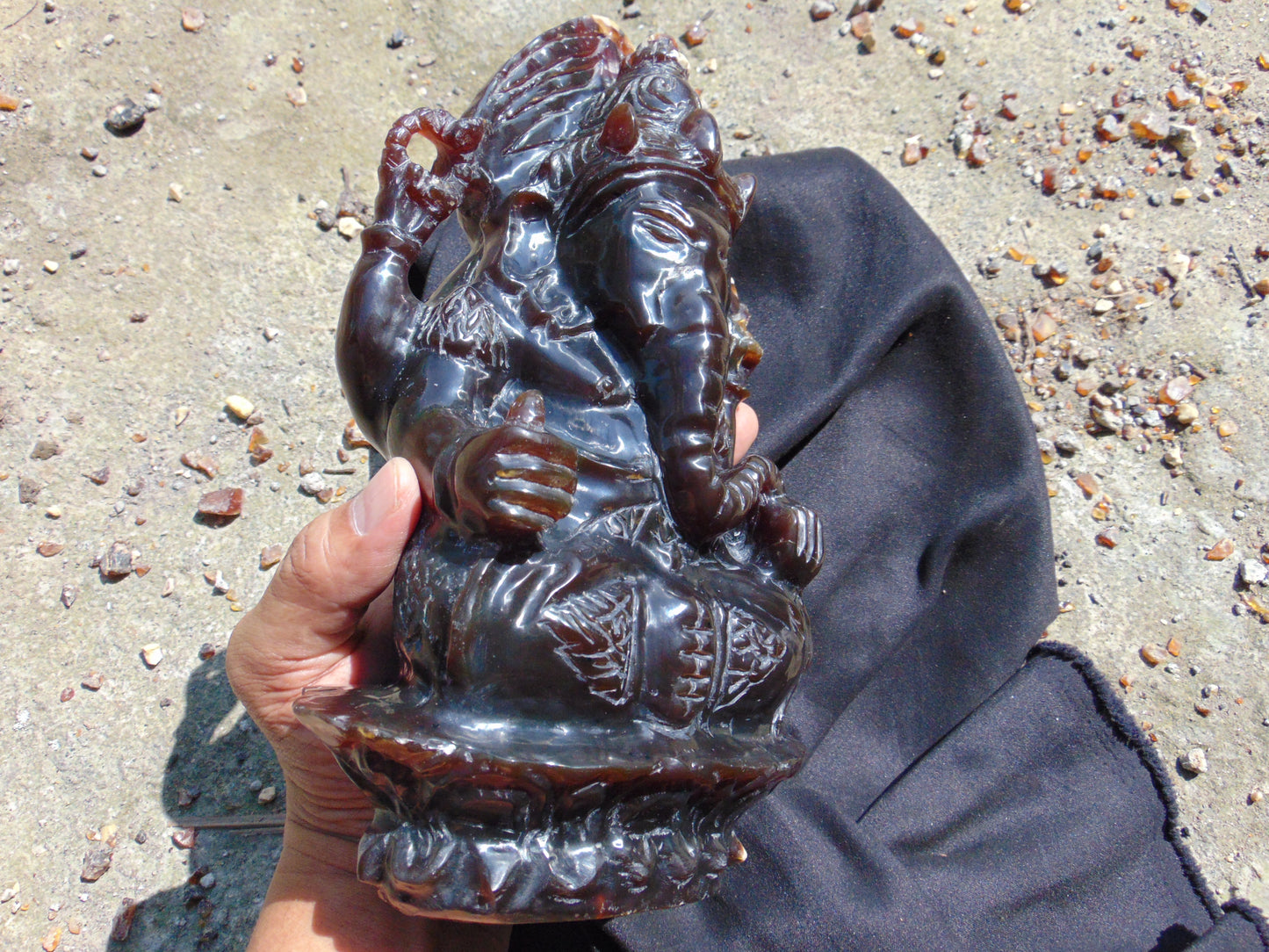 974 gr Ganesha carving 9x6x2.8 in Indonesian Dark Green Amber