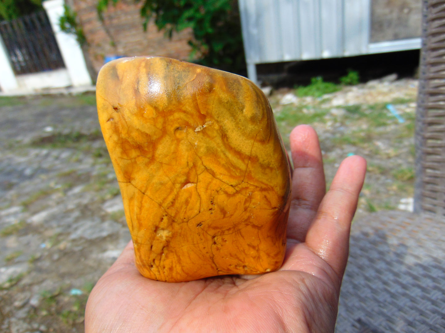 274 gram Polished Indonesia Yellow Fragrance Amber for Healing FK7