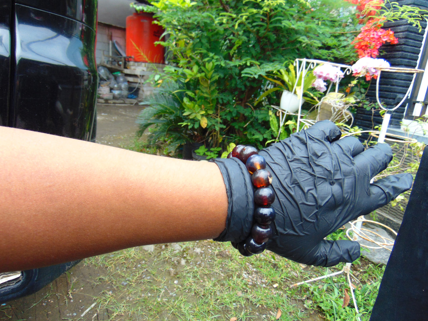 33 gram 16 Beads Mala Bracelet Indonesian mix yellow Blue Amber for Healing A16G243