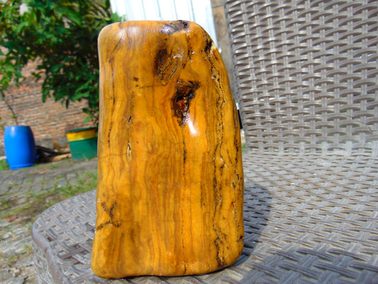 353 gram Polished Indonesia Yellow Fragrance Amber for Healing FK4