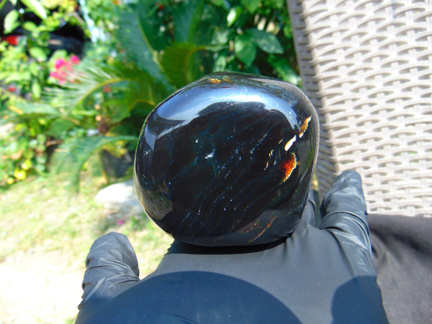 263 gram polished stone 78x71x69 Indonesian Amber for Healing 25A183