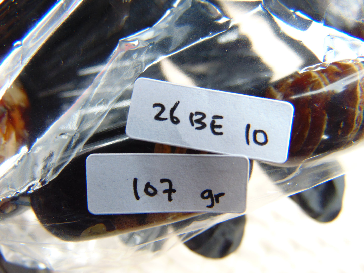 107 gr 7 Square Beads Bangle Indonesian Black Blue Amber for Healing 26BE10