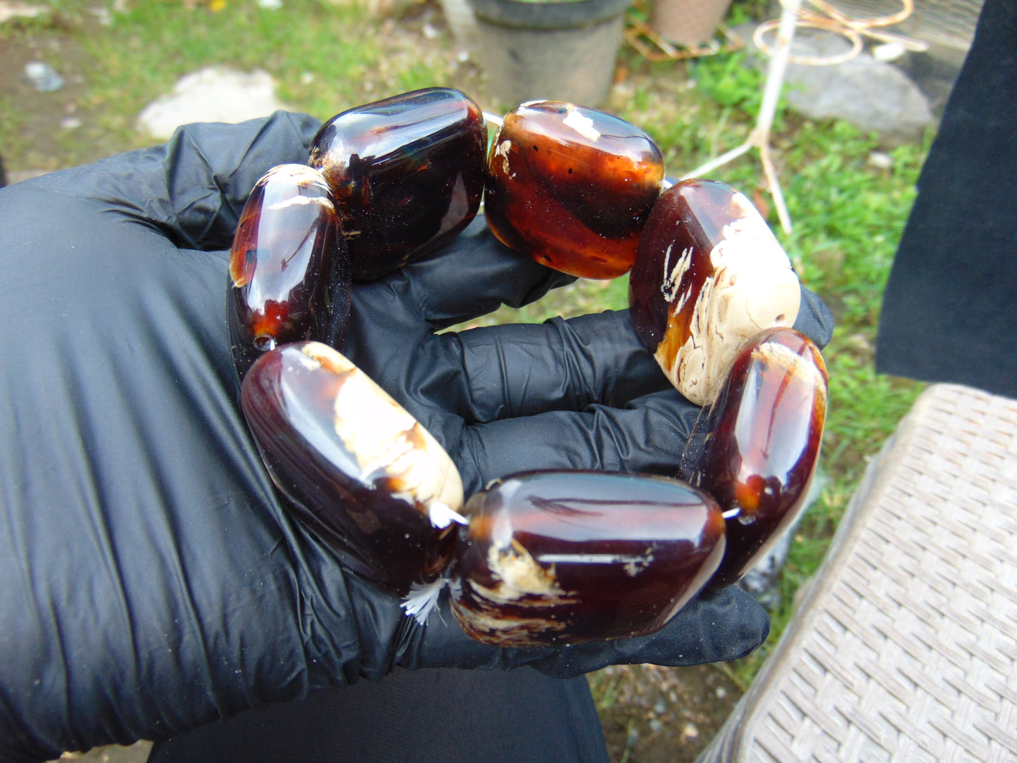 105 gr 7 Square Beads Bangle Indonesian Amber for Healing 26BE23