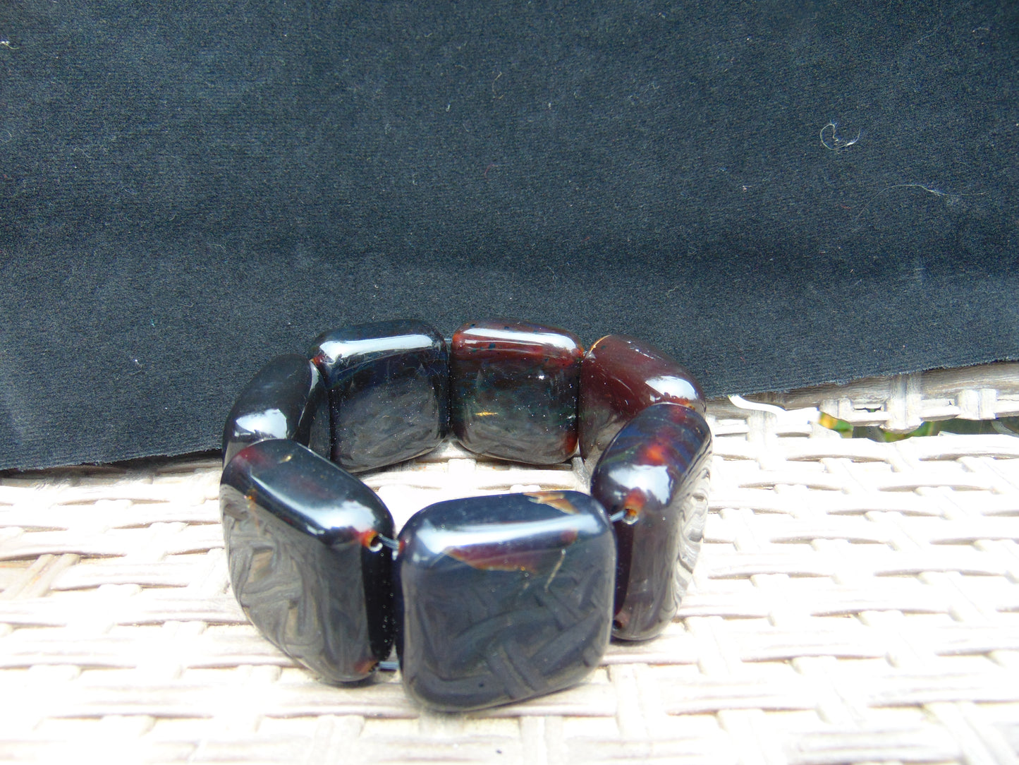 112 gr 7 Square Beads Bangle Indonesian Amber for Healing 26BE11