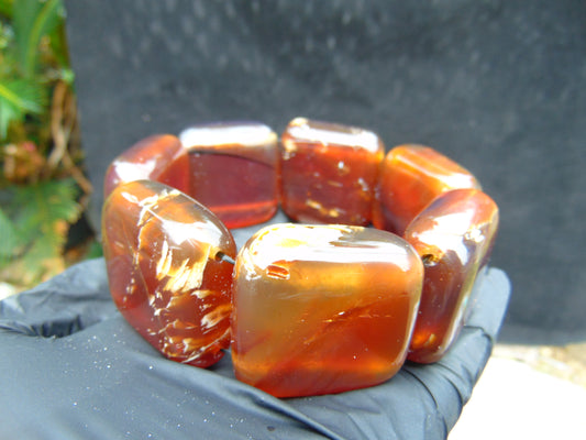 116 gr 7 Square Beads Bangle Indonesian Amber for Healing 26BE16