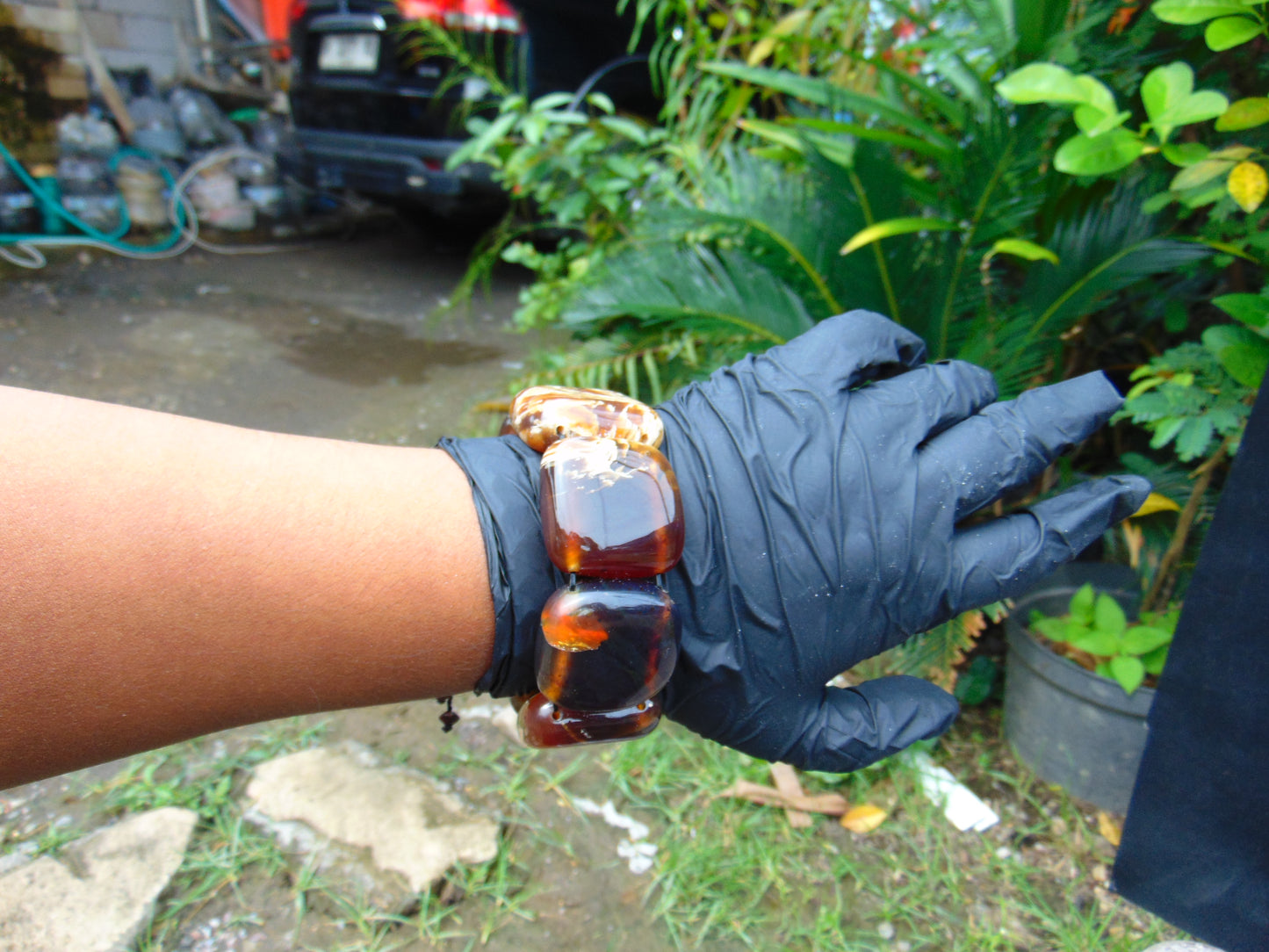 99 gr 7 Square Beads Bangle Indonesian Amber for Healing 26BE15