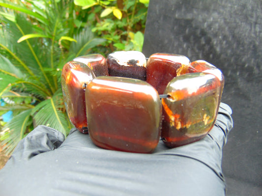 98 gr 7 Square Beads Bangle Indonesian Amber for Healing 26BE14