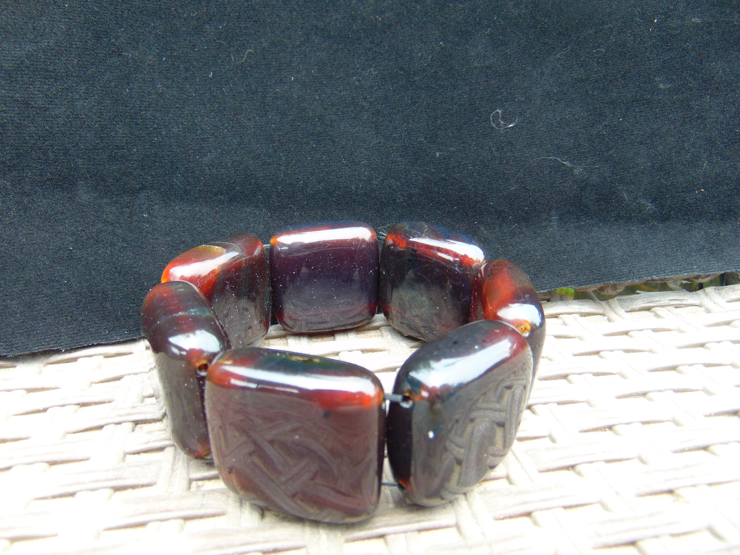 109 gr 7 Square Beads Bangle Indonesian Amber for Healing 26BE19
