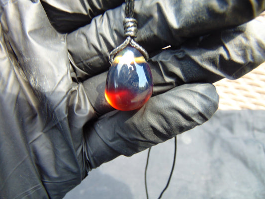 3 gram Pendant Indonesian Blue Red Amber for Healing 25Y373