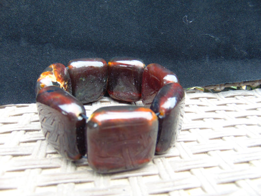 98 gr 7 Square Beads Bangle Indonesian Amber for Healing 26BE9