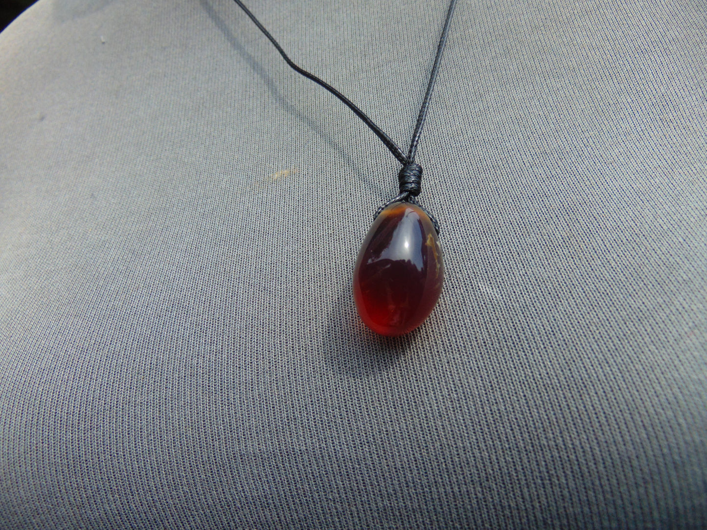5 gram Pendant Indonesian Blue Red Amber for Healing 25Y348