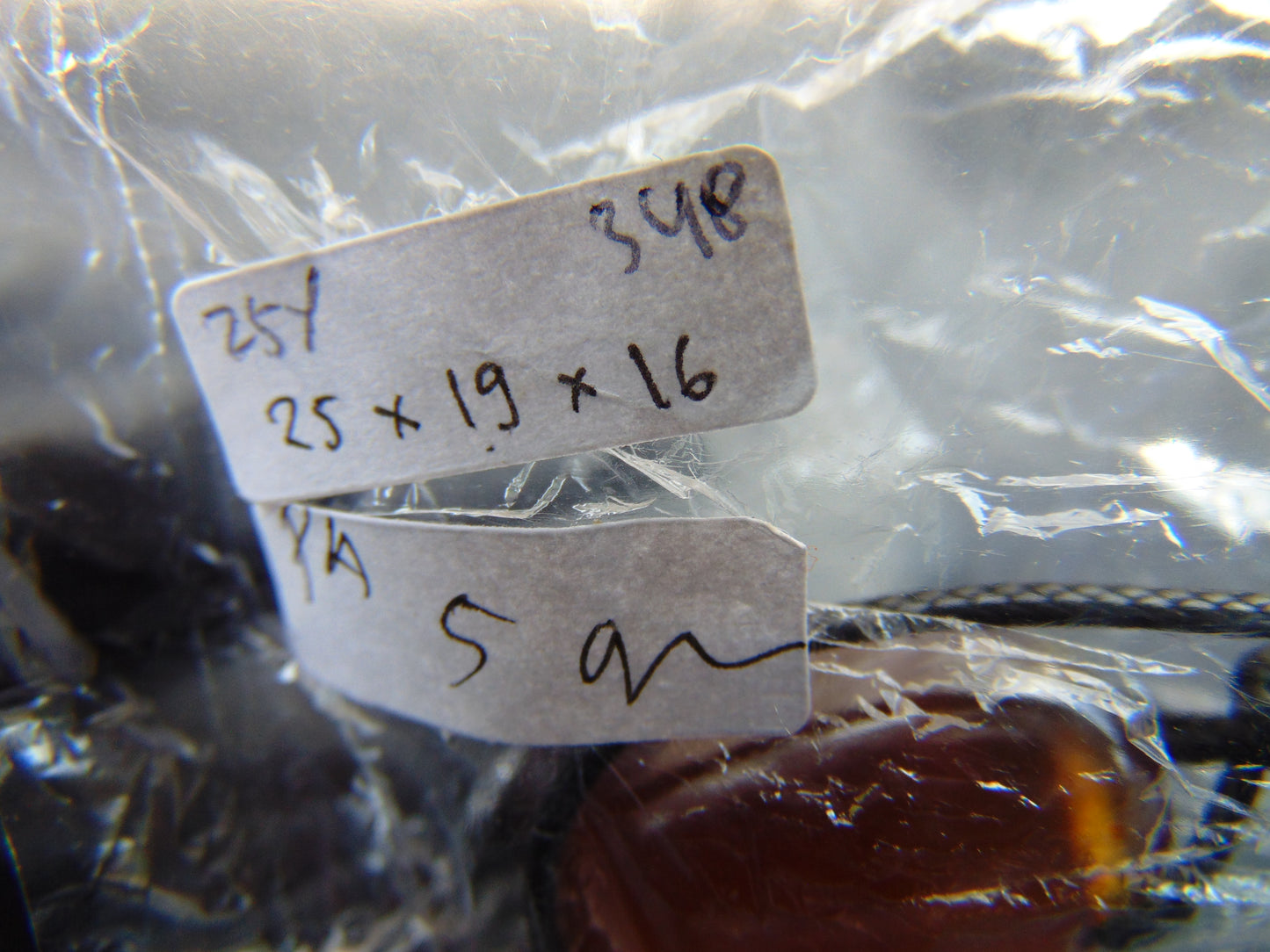 5 gram Pendant Indonesian Blue Red Amber for Healing 25Y348