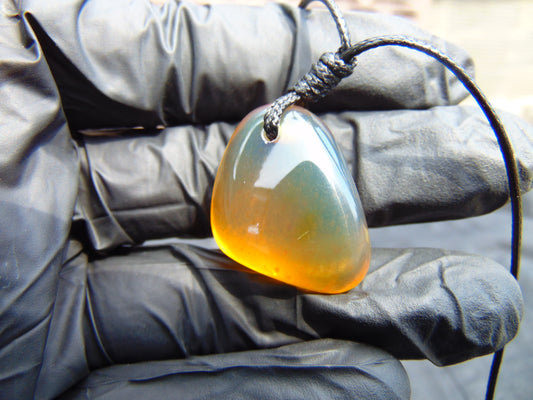 5 gram Pendant Indonesian Blue Amber for Healing 26A159