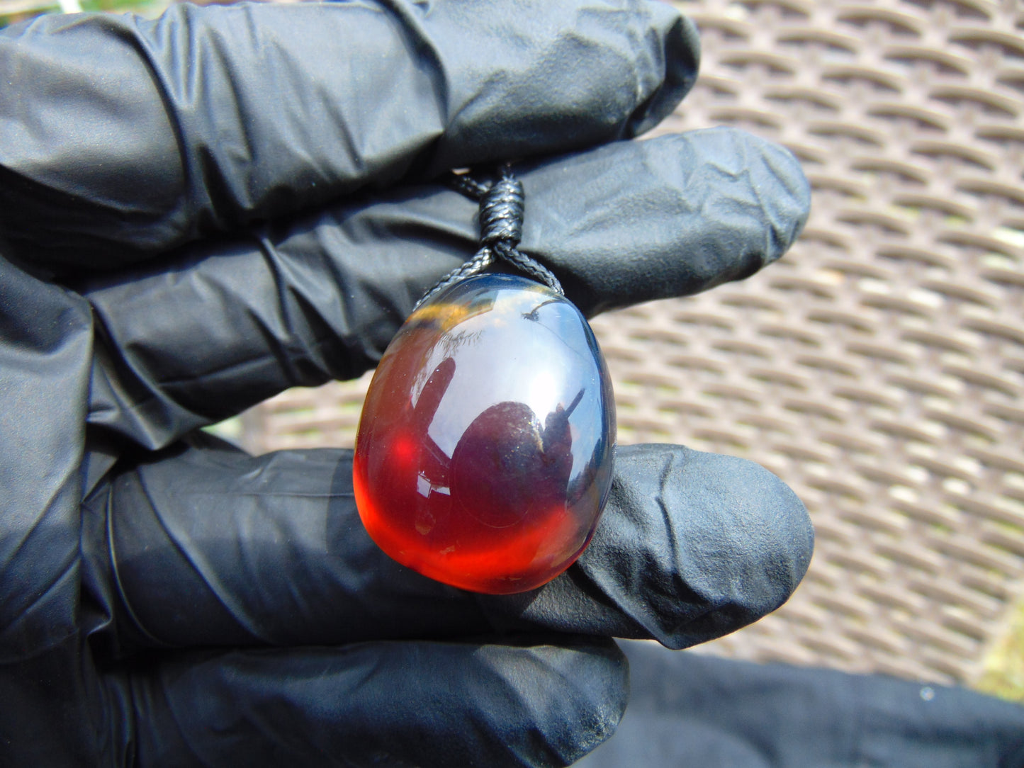 6 gram Pendant Indonesian Crystal Blue Red Amber for Healing 26A126