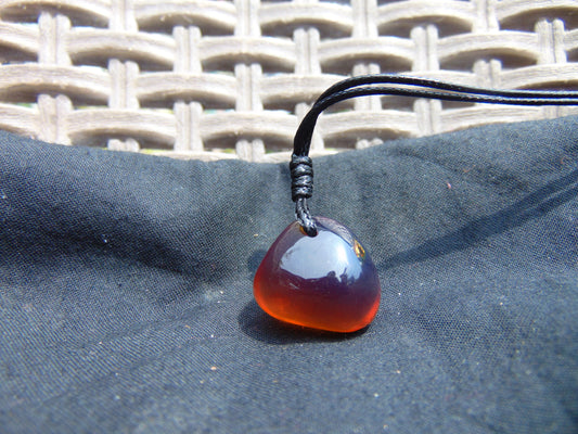 3 gram Pendant Indonesian Red Amber for Healing 26A155