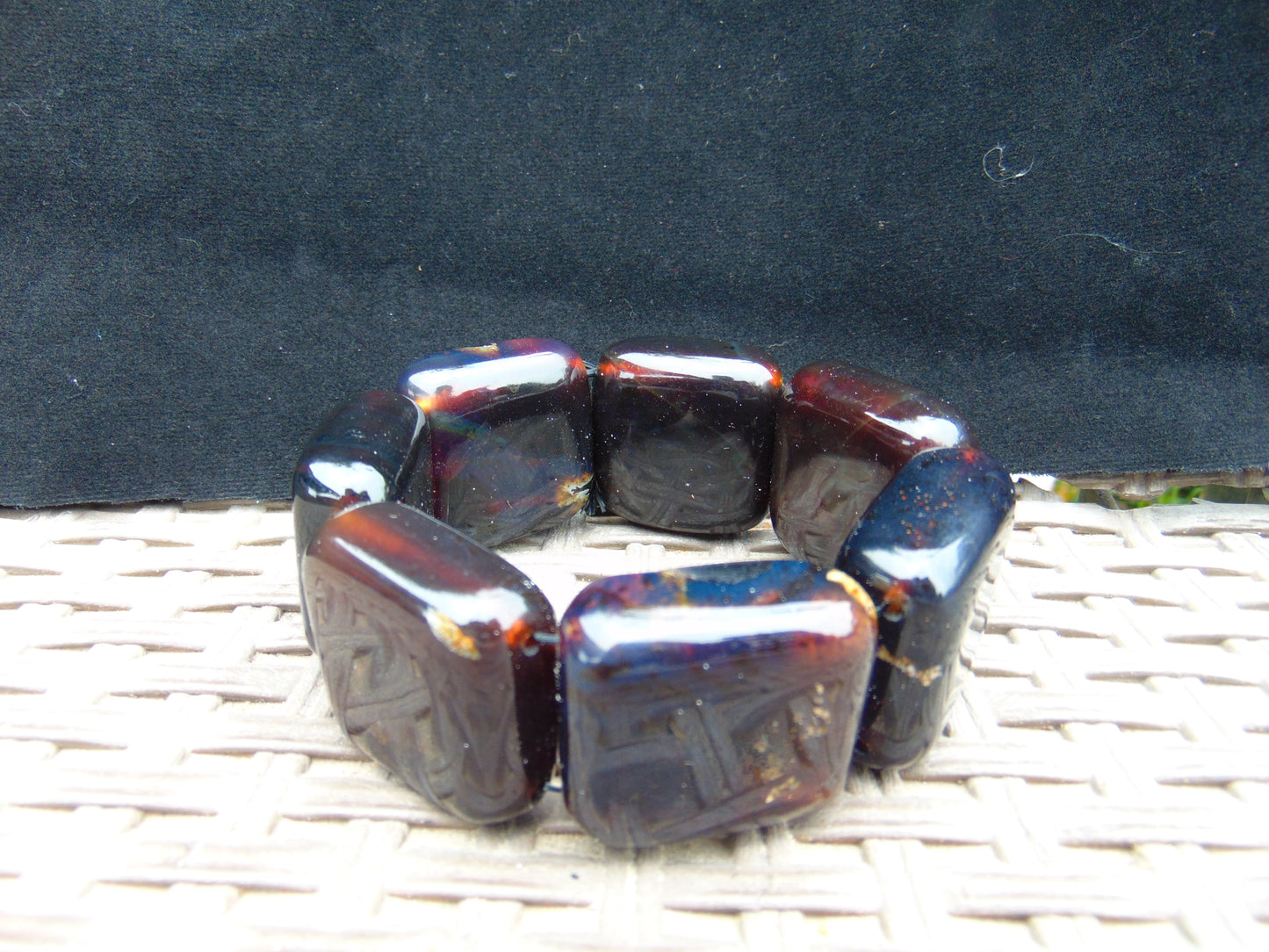 121 gr 7 Square Beads Bangle Indonesian Amber for Healing 26BE21
