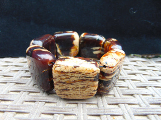 105 gr 7 Square Beads Bangle Indonesian Amber for Healing 26BE28