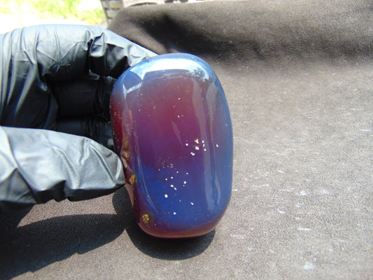 107 gr Polished Stone 86x52x49 Indonesian Blue Amber for Healing 25N138