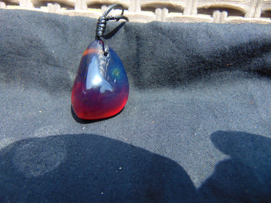 10 gram Pendant Indonesian Blue Amber for Healing 26A96
