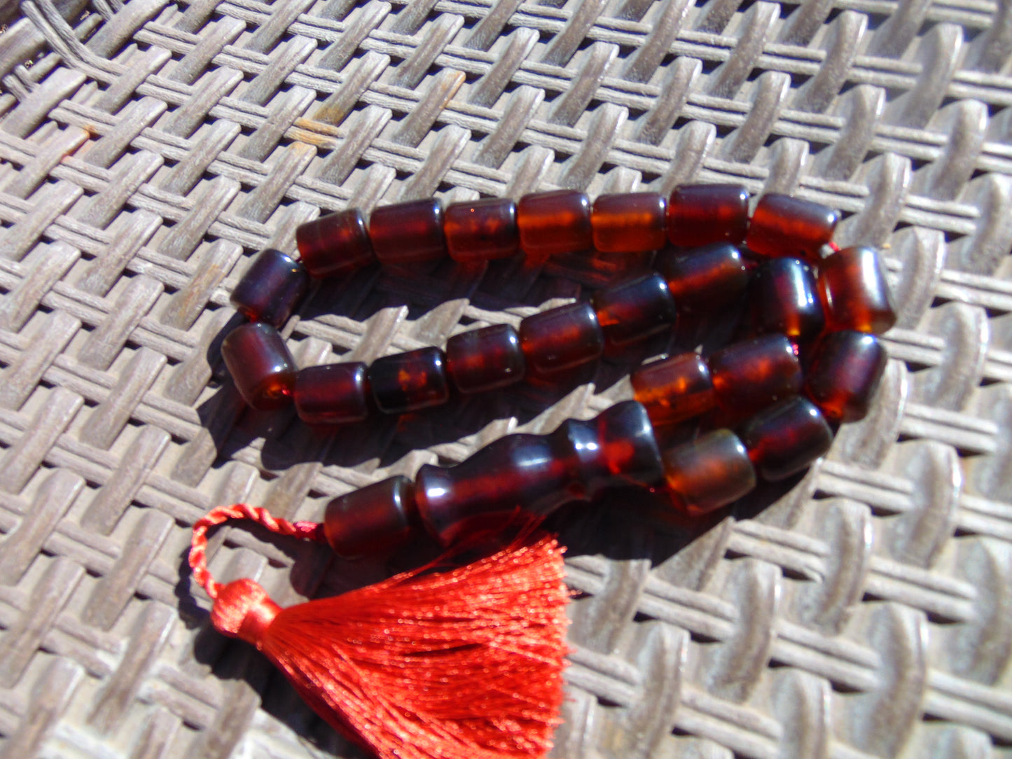 54 gr Komboloi Rosary 23 Beads Indonesian Cherry Red Amber for Healing 26COA01