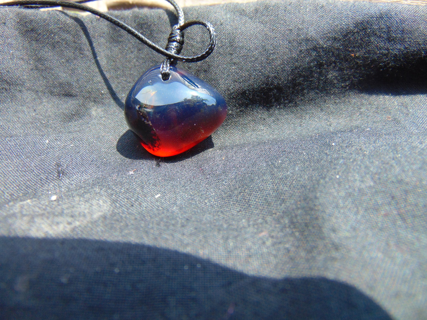 5 gram Pendant Indonesian Blue Amber for Healing 26A100
