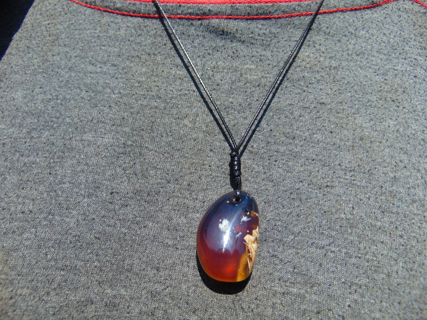 10 gr Pendant 31x21x14 mm Indonesian Blue Amber for Healing PBN58