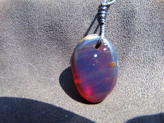 6 gr Pendant 26x16x11 mm Indonesian blue Amber for Healing PBY24