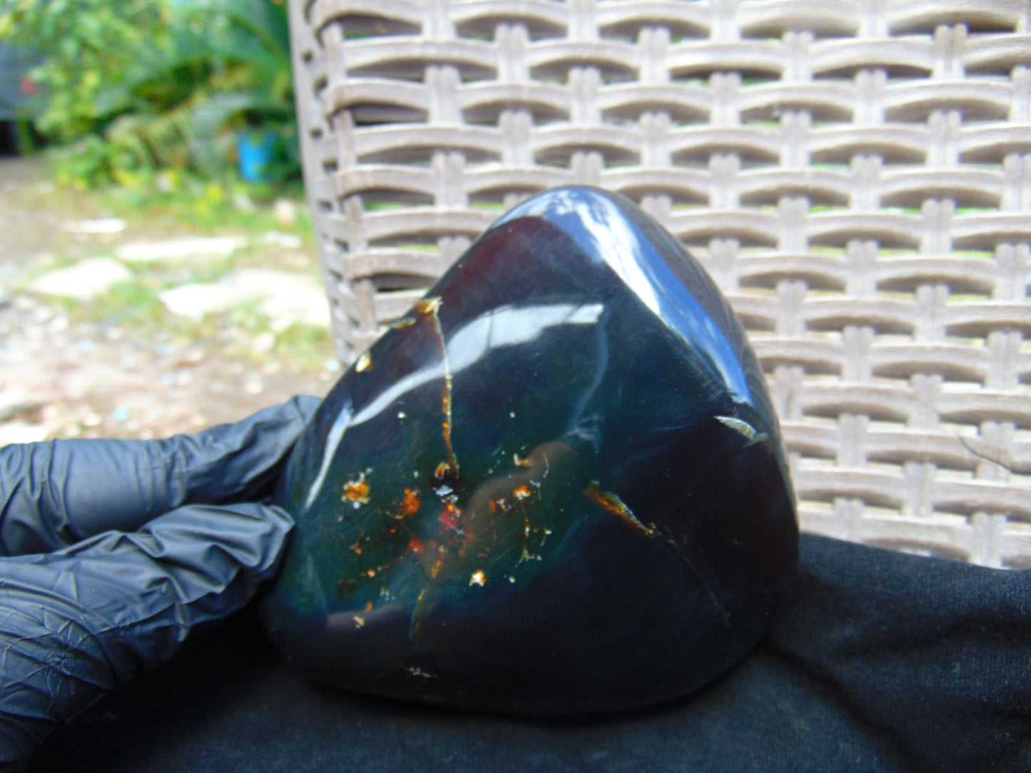 265 gr Blue Polished 113x114x32 mm Indonesia Cherry Red Amber for Healing 26ML188