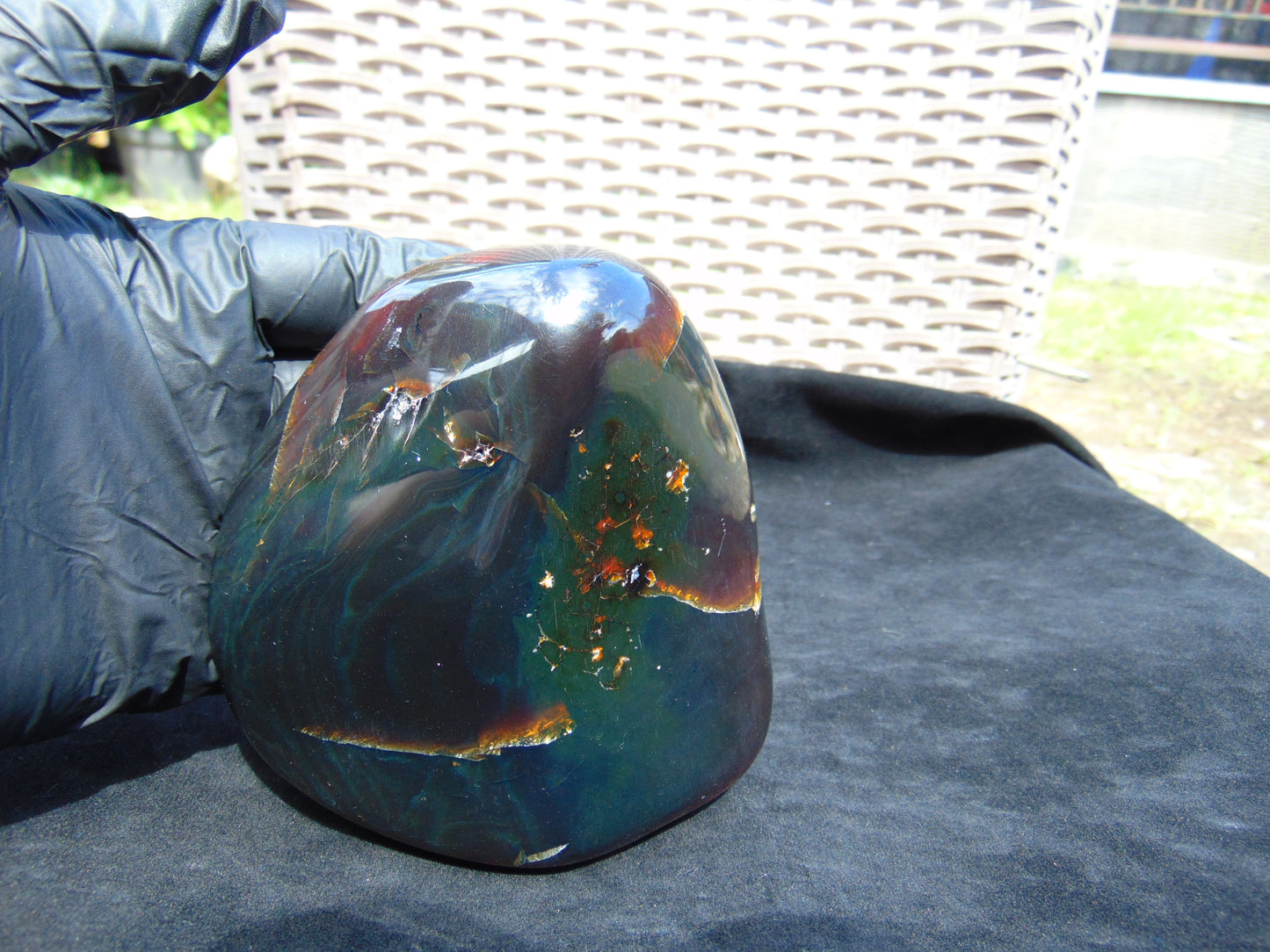 265 gr Blue Polished 113x114x32 mm Indonesia Cherry Red Amber for Healing 26ML188