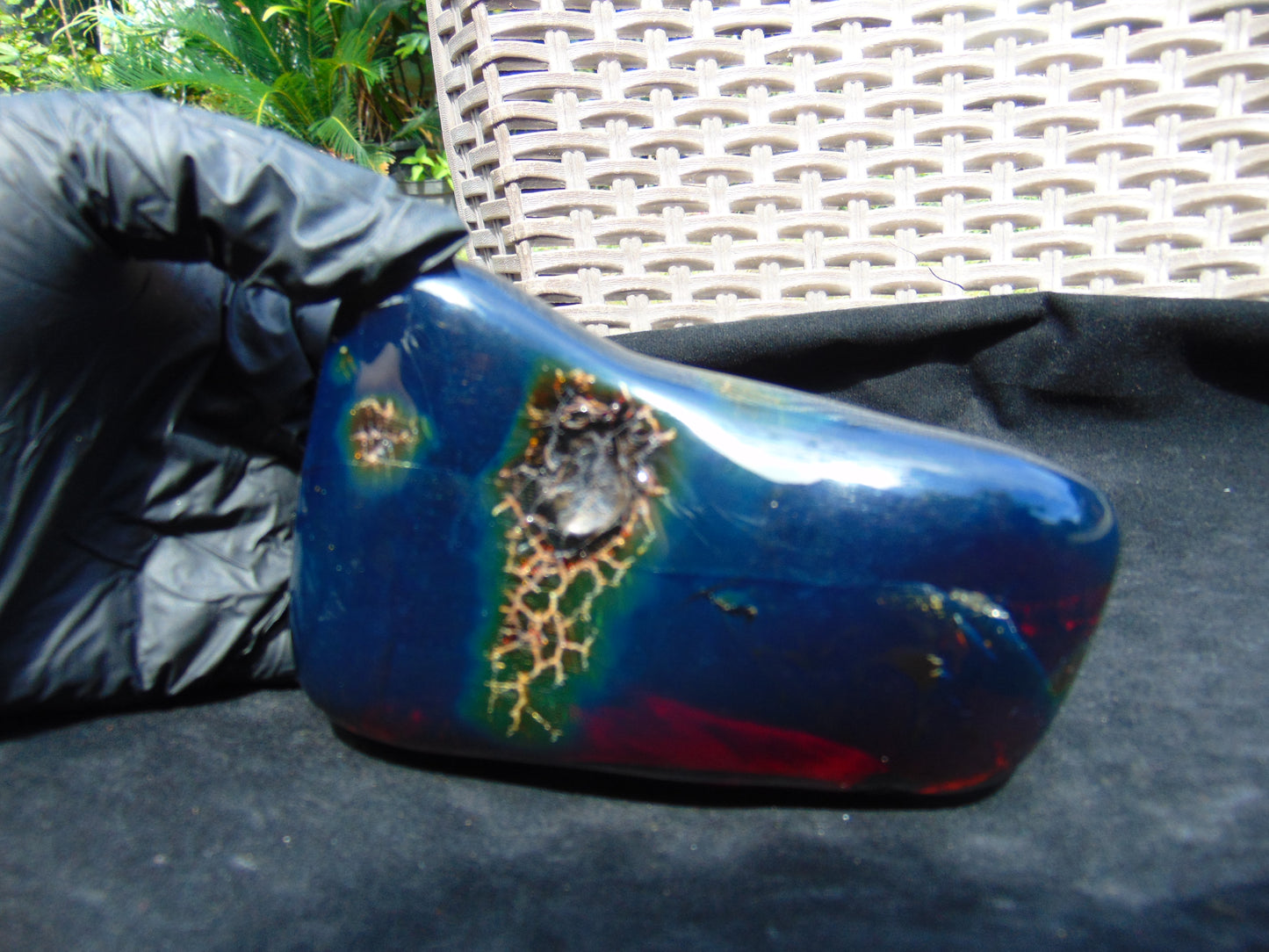 360 gr Blue Polished 14x10x6 cm Indonesia Blue Amber for Healing 26AR221