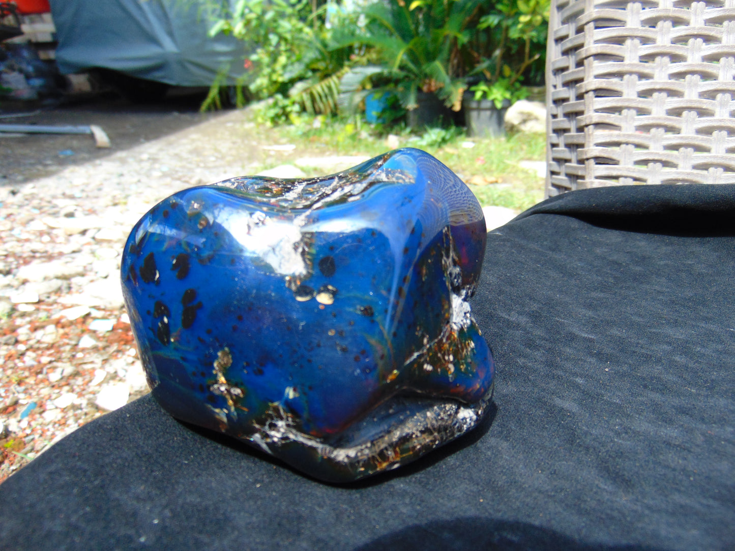 220 gr Blue Polished 95x75x54 mm Indonesia Blue Amber for Healing 26ML186